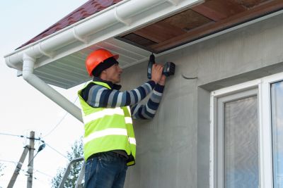 Protect Your Roof from Water Damage with Fascia Repair!
